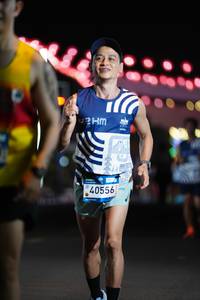 BIB: 40556
                            <button type="button" onclick="openModal(23039918)" class="btn btn-primary btn-sm float-right btn-popup" data-toggle="modal" data-target=".modal-high-quality">
                        <i class="fas fa-shopping-cart"></i> Add to Cart
                    </button>
                                            <button type="button" onclick="isThisMe(23039918, true)" class="btn btn-success btn-sm float-right btn-popup btn-isme hidden" data-toggle="tooltip" data-placement="bottom" title="นี่คือรูปของคุณใช่ไหม คลิกที่นี่เพื่อเอาเข้าอัลบั้ม">
                        <i class="fas fa-plus"></i> Add to album
                    </button>
                    <button type="button" onclick="isThisMe(23039918, false)" class="btn btn-warning btn-sm float-right btn-popup btn-isnotme hidden">
                        <i class="fas fa-ban"></i> Remove from album
                    </button>